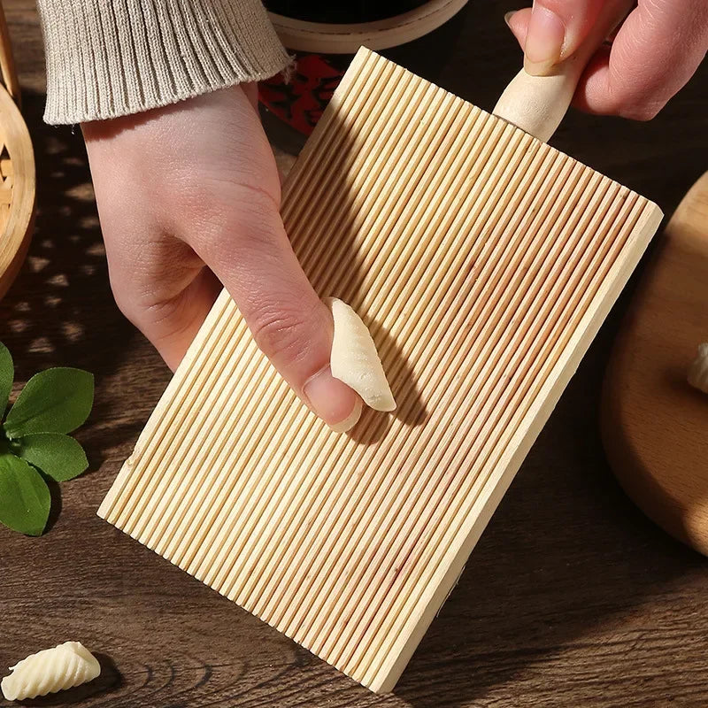 DecorBites™ Garganelli Board: Premium Pasta Making Tool for Kitchen